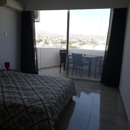 Great Views Apartment. Limassol Ngoại thất bức ảnh