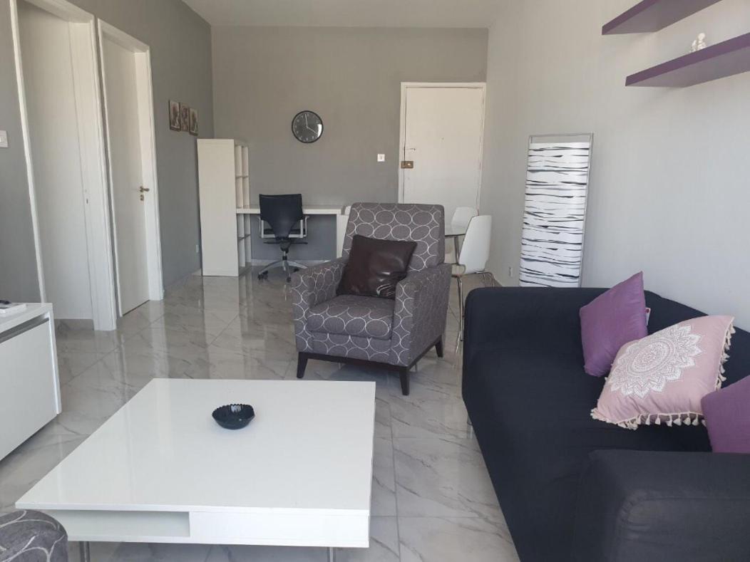 Great Views Apartment. Limassol Ngoại thất bức ảnh